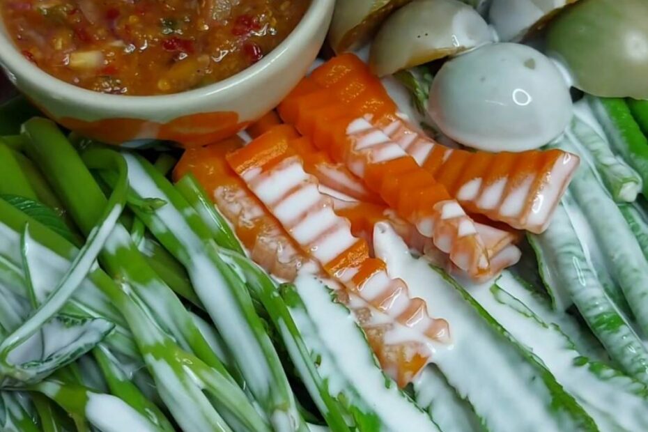 น้ำพริกกะปิผักต้าราดน้ำกะทิ