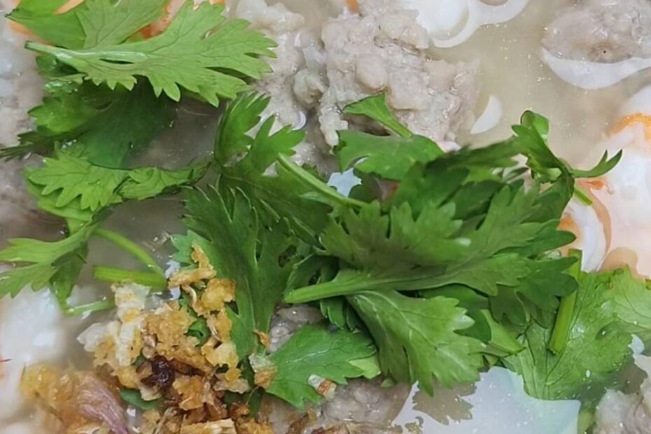 ข้าวต้มกุ้งหมูสับ